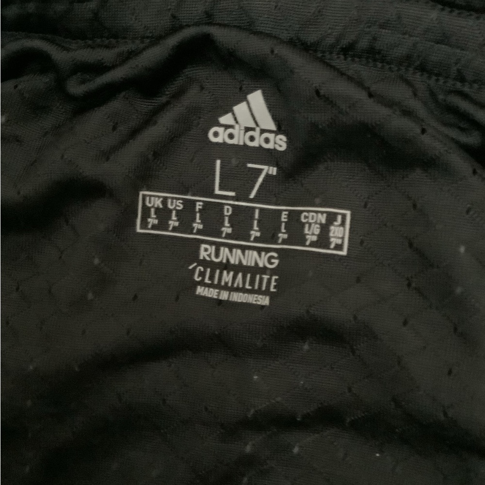 Adidas Climalite Camo Running Shorts - Picture 3 of 3